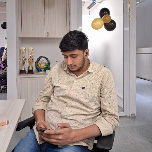 Pushkar Chaudhary's profile picture
