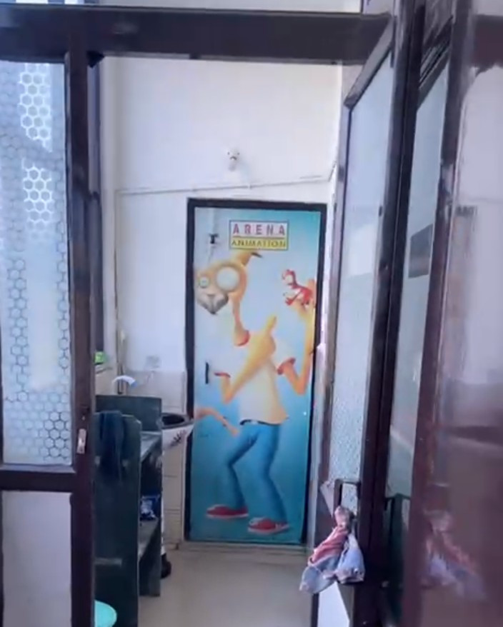 Office for rent in Dholpur House, Agra