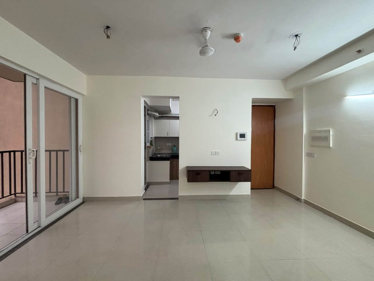 3 BHK Apartment for rent in Sector 150, Noida