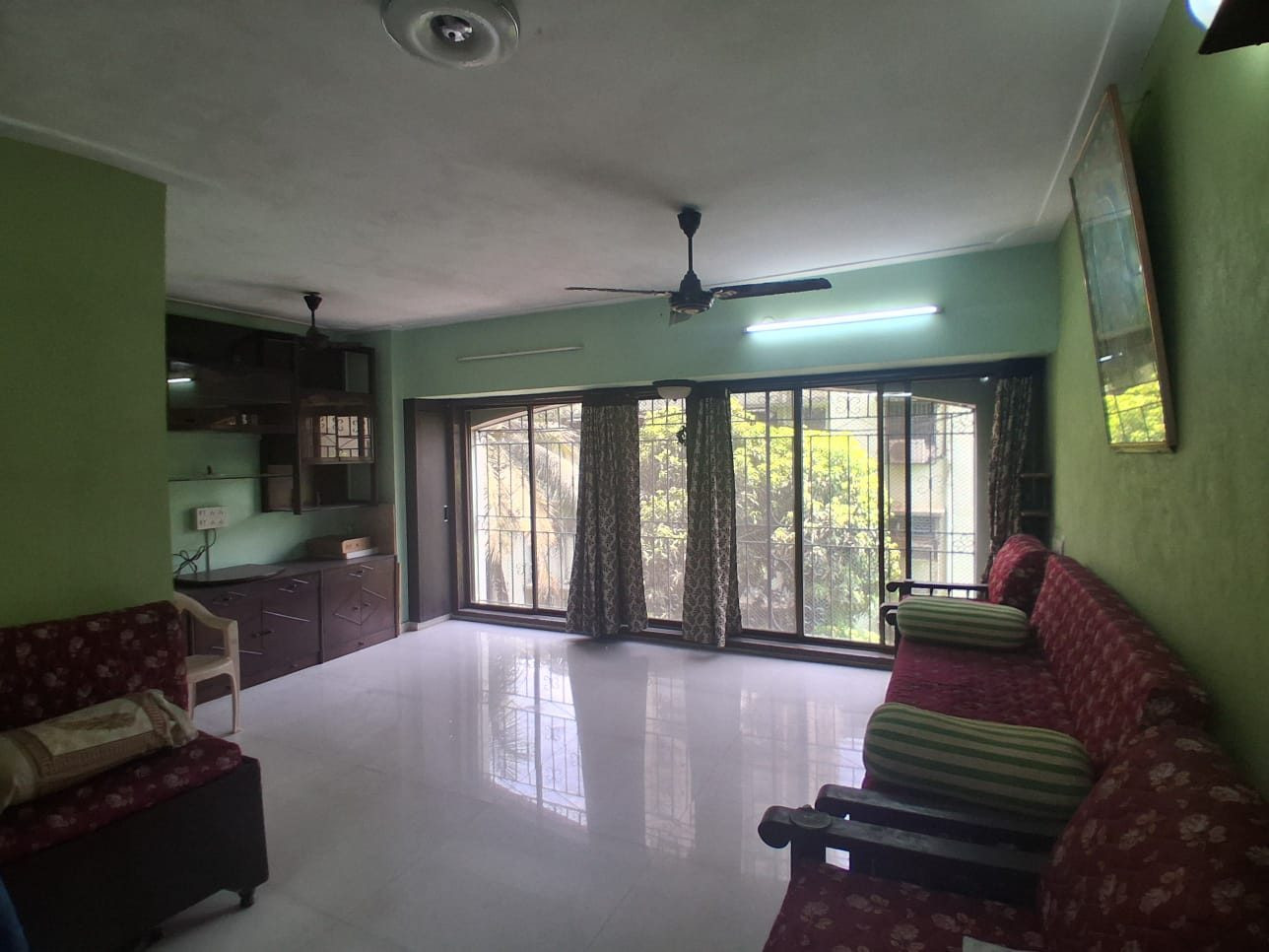 2 BHK Apartment for rent in Mulund East, Mumbai