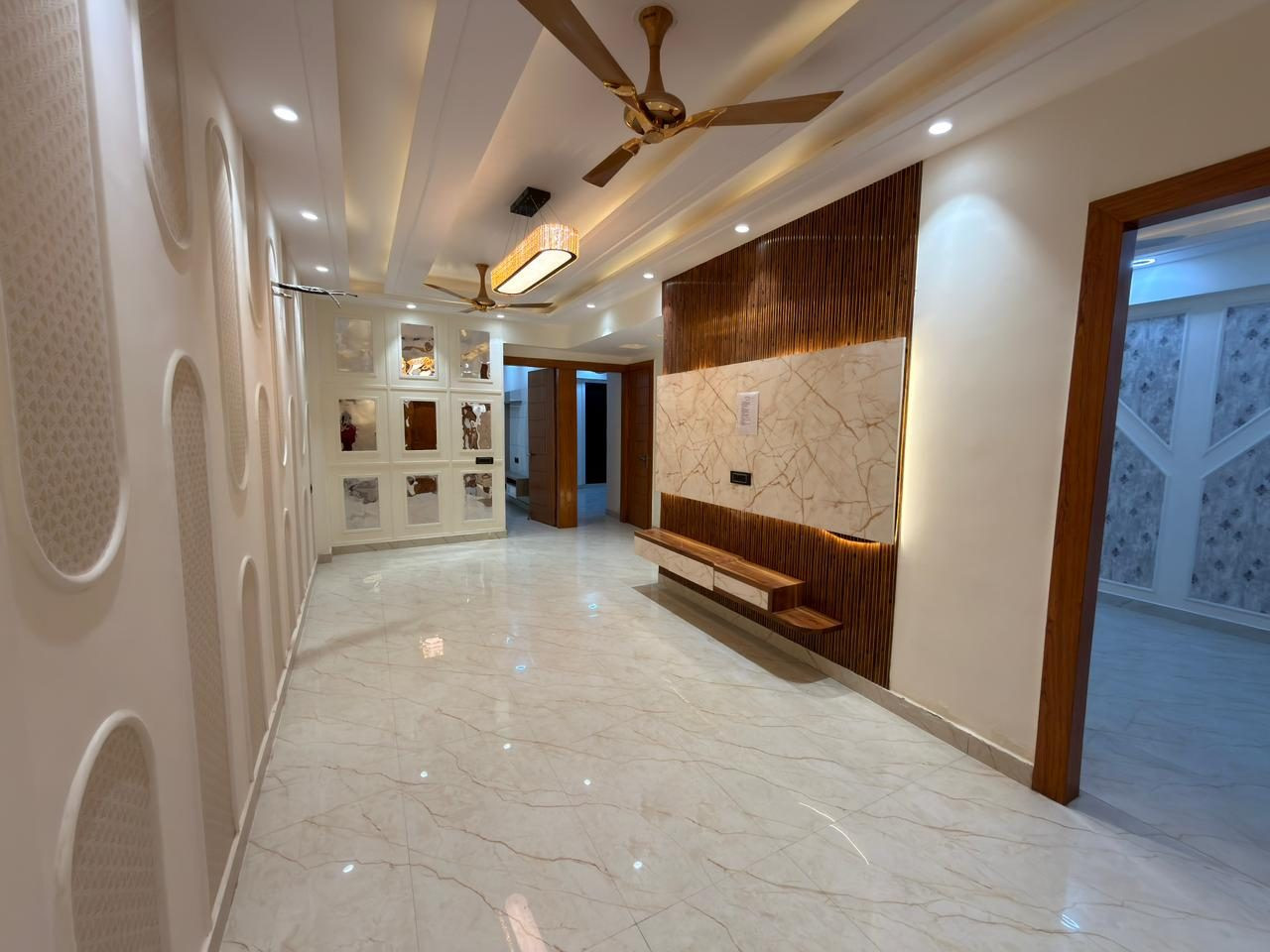 2 BHK Builder Floor for sale in Noida