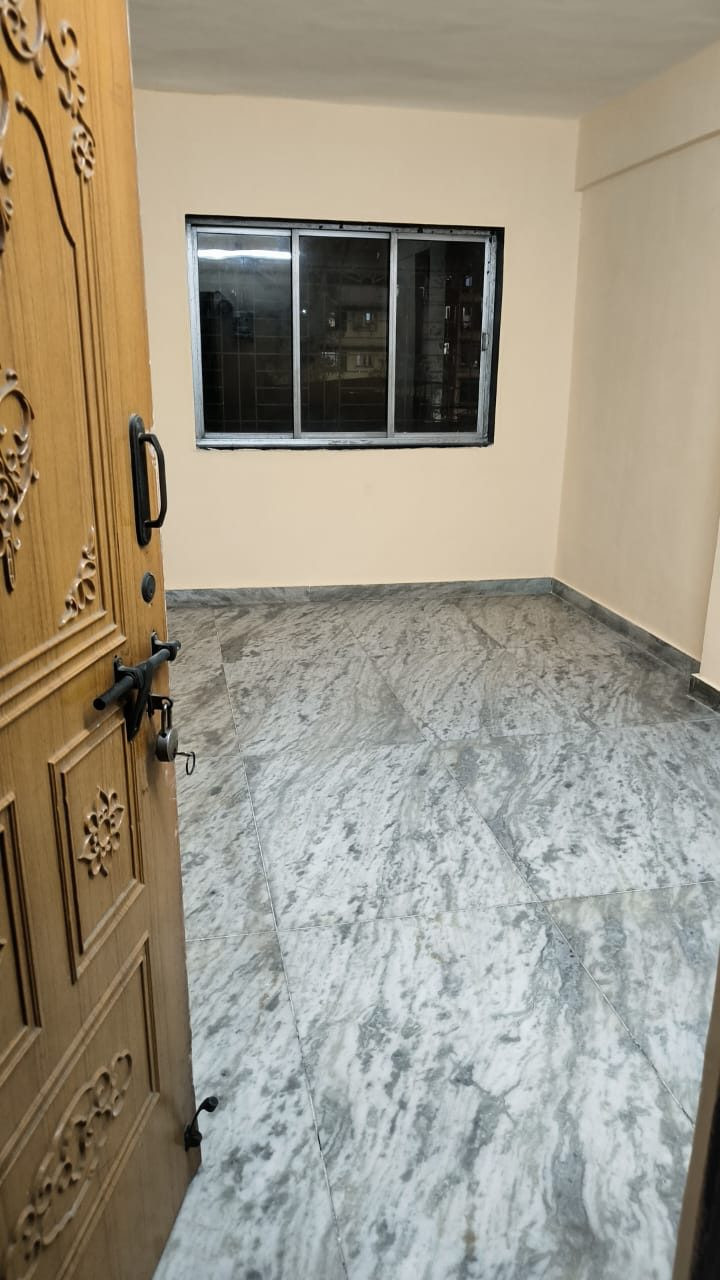 1 BHK Apartment for rent in Thane West, Mumbai