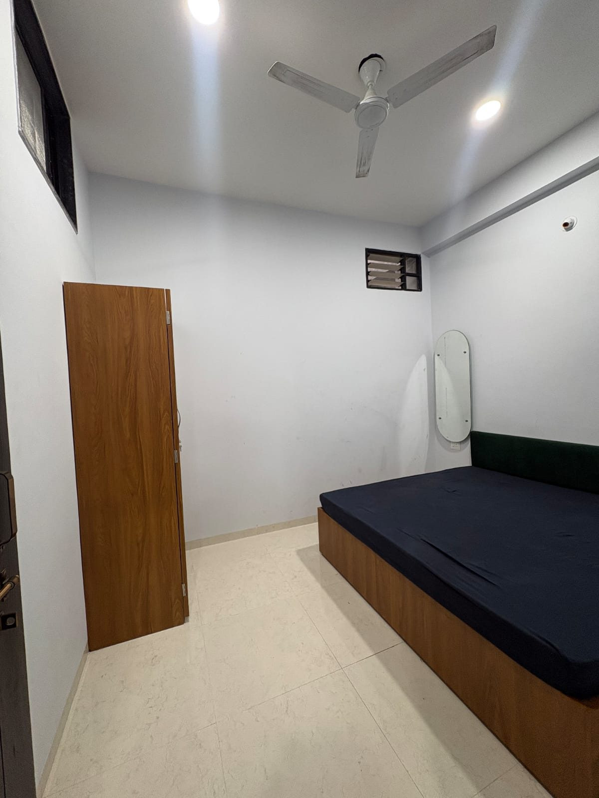 1 BHK Builder Floor for rent in Vijay Nagar, Indore