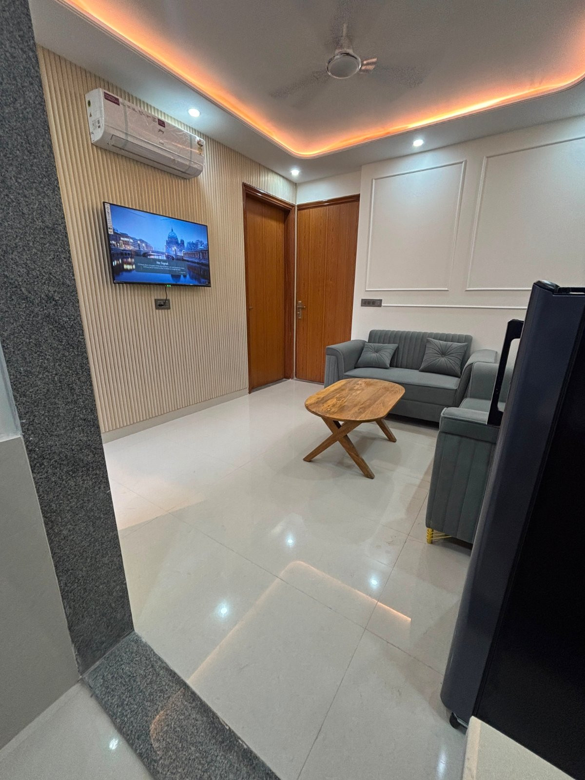Hall