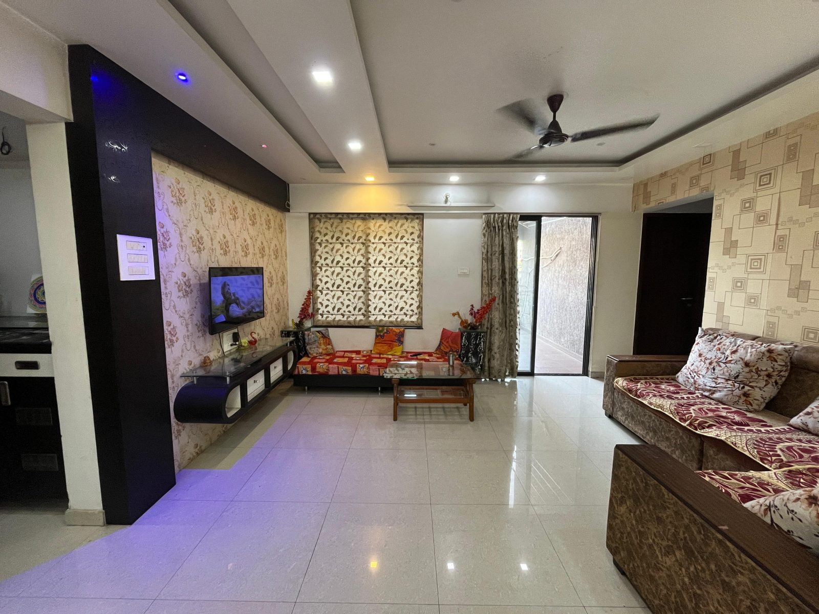 3 BHK Apartment for rent in Sahakar Nagar, Pune
