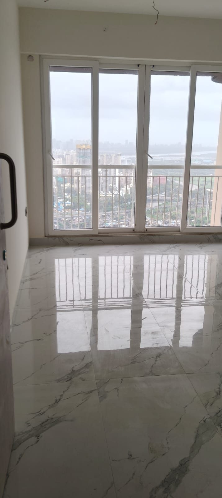 2 BHK Apartment for rent in Kandivali West, Mumbai