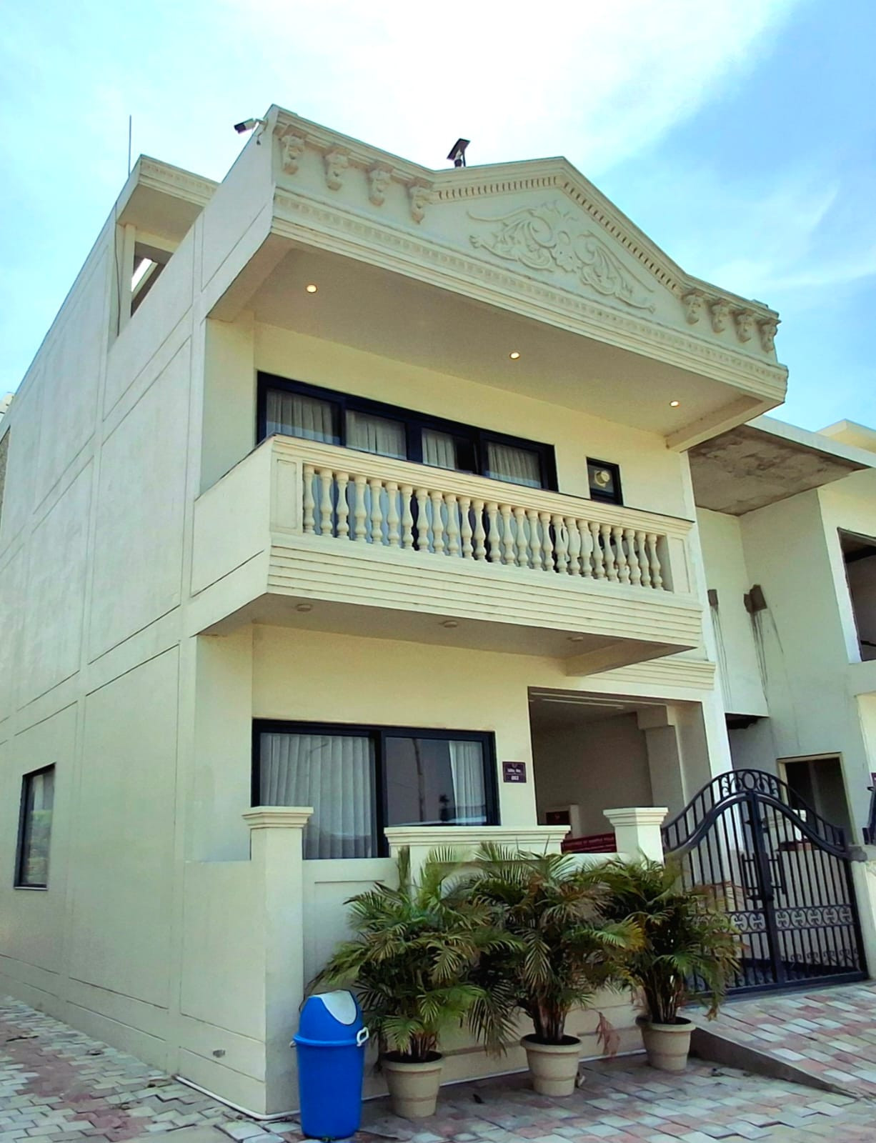 Vanshika Ontario — 3 BHK in Lucknow