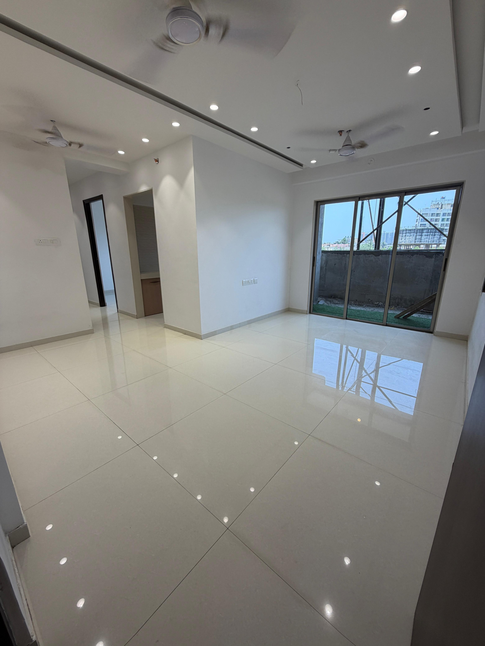 2 BHK Apartment in Virar West, Vasai-Virar — photo 8