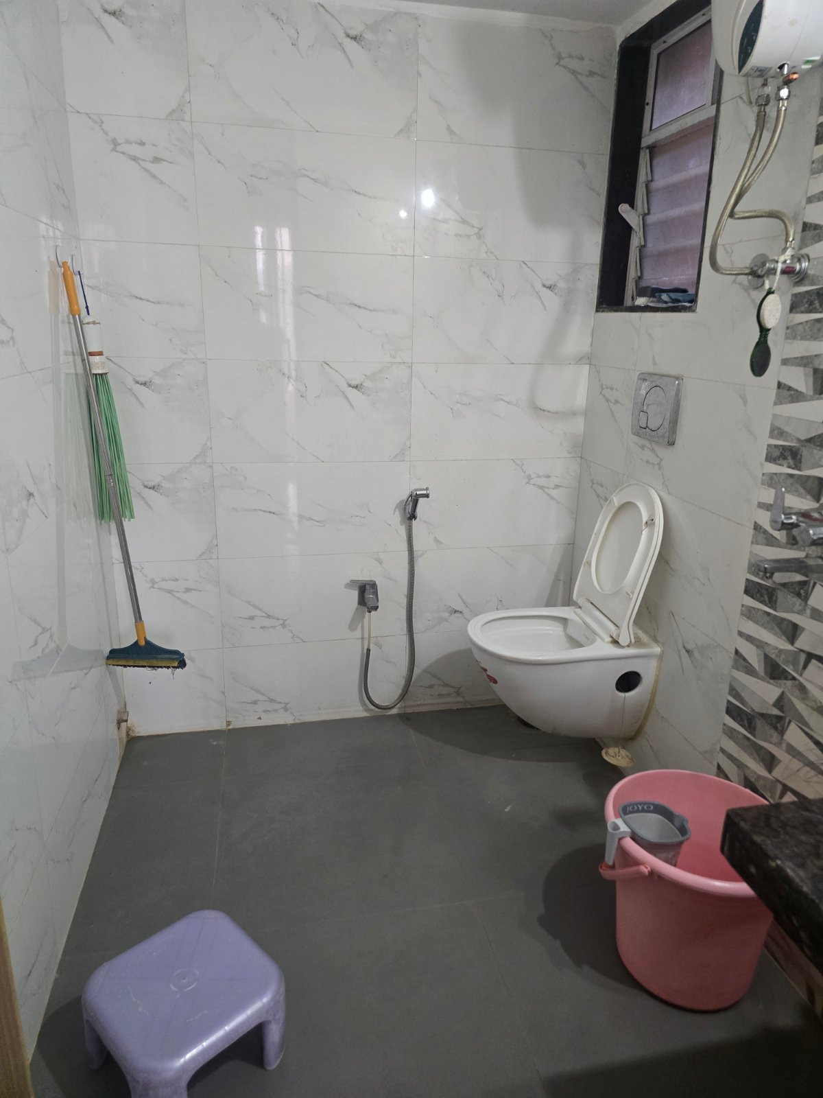 1 BHK Apartment in Virar West, Vasai-Virar — hero photo