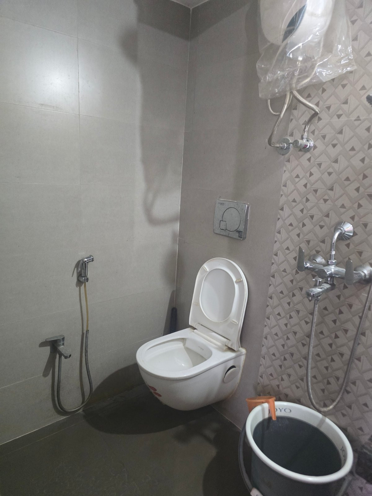 1 BHK Apartment in Virar West, Vasai-Virar — photo 2