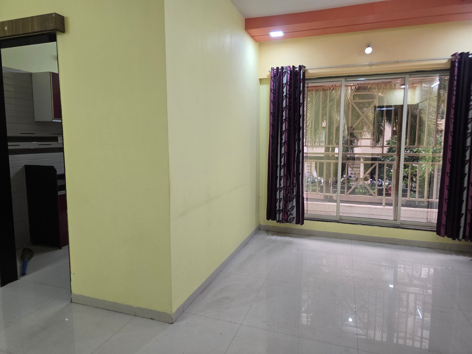 2 BHK Apartment in Virar West, Vasai-Virar — photo 3