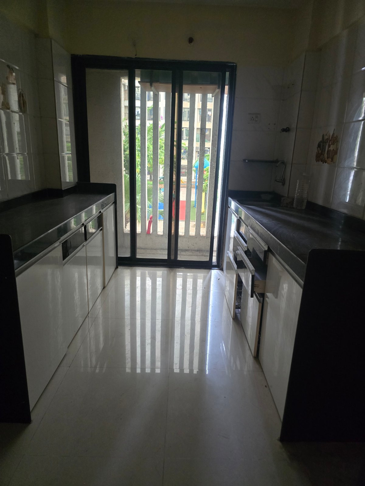1 BHK Apartment in Virar West, Vasai-Virar — photo 7