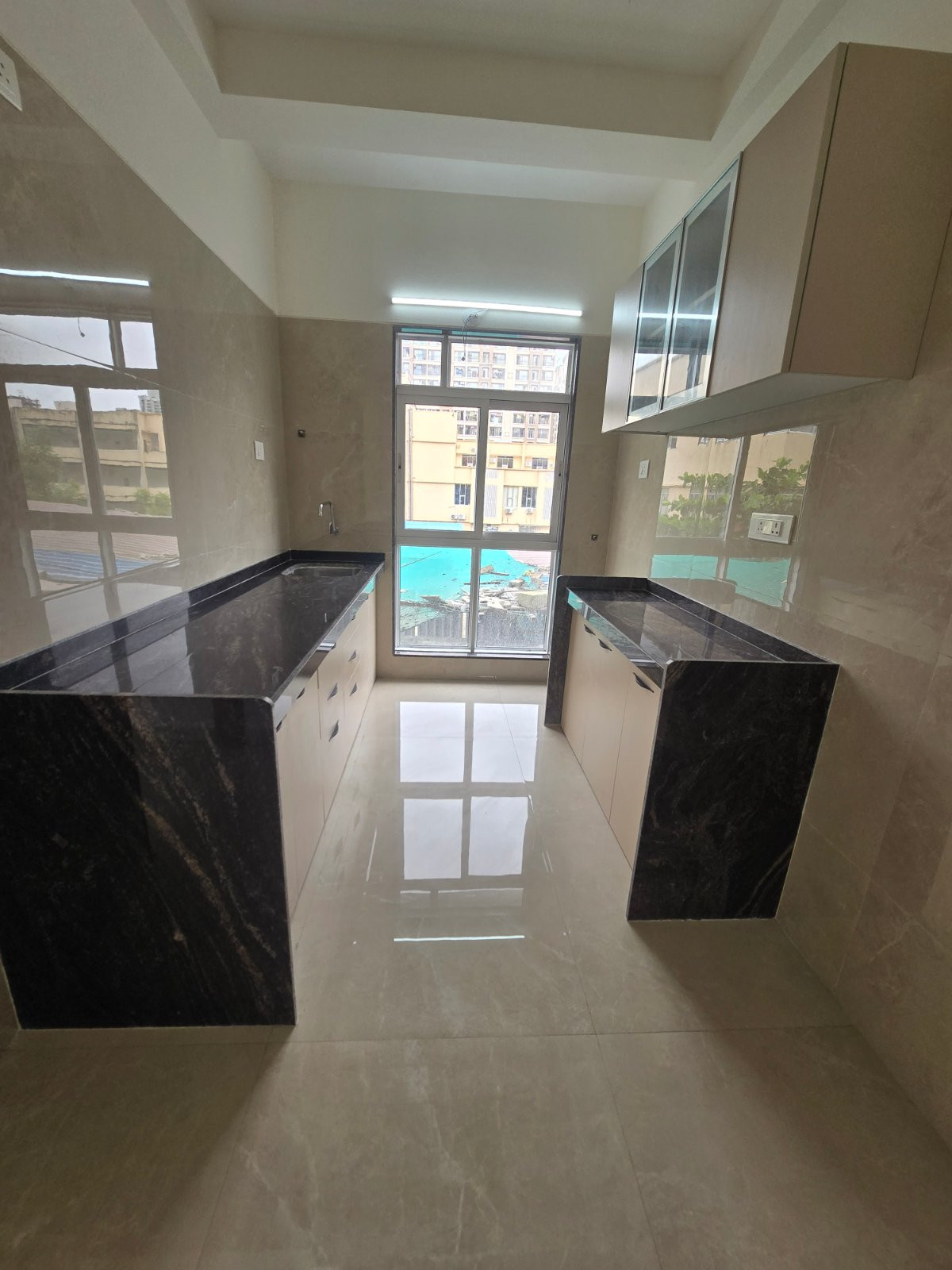 1 BHK Apartment in Virar West, Palghar — photo 2