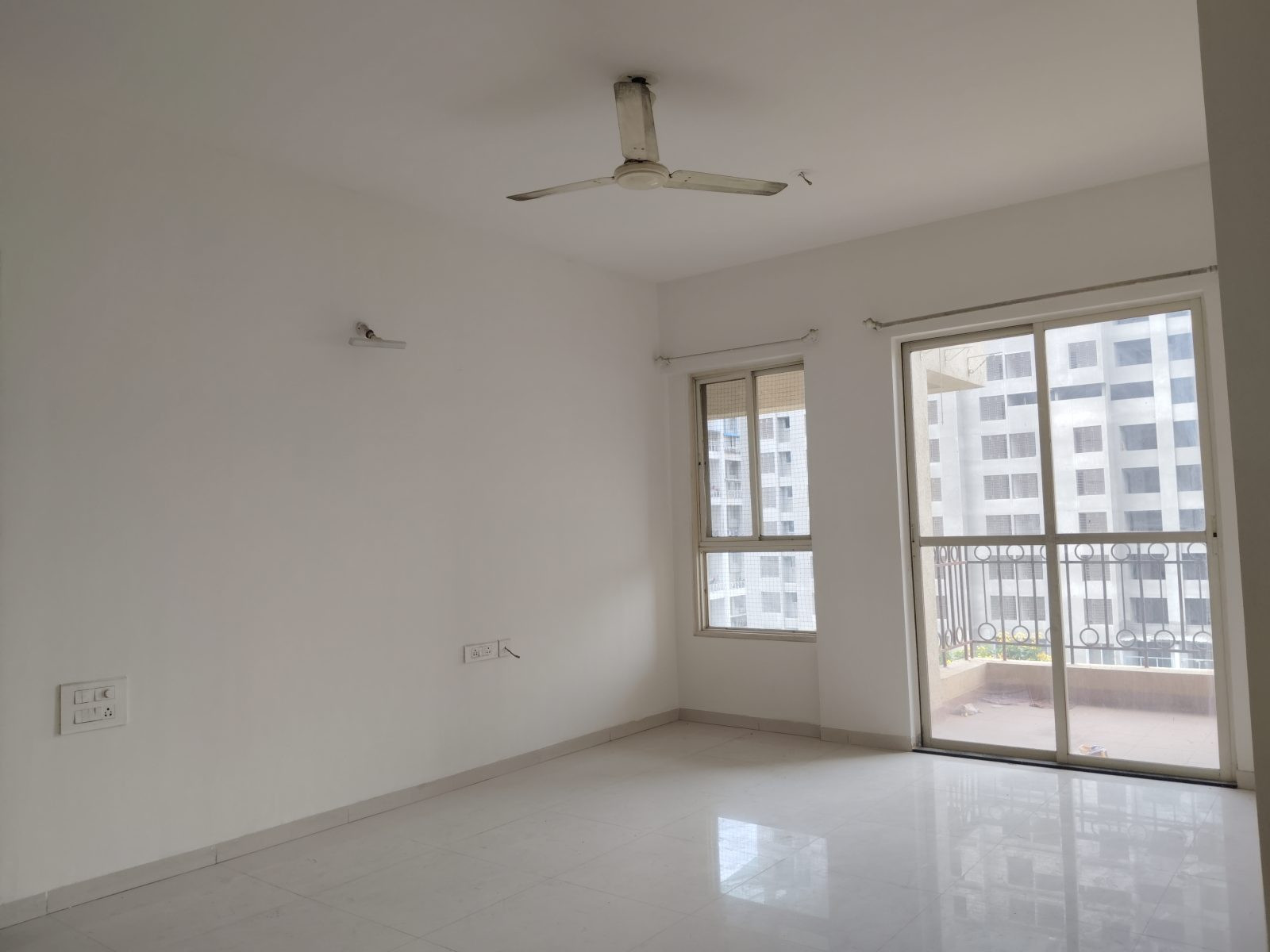 2 BHK Apartment for rent in Undri, Pune
