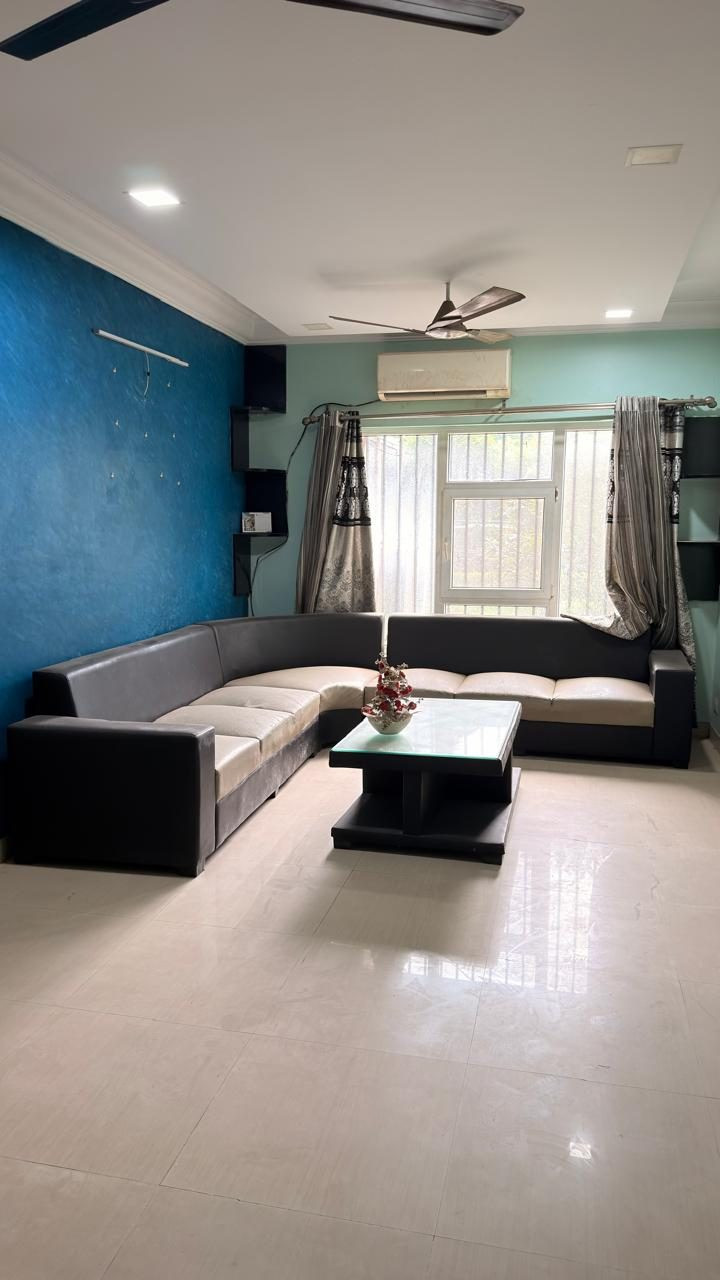 3 BHK Apartment for rent in Sector 137, Noida