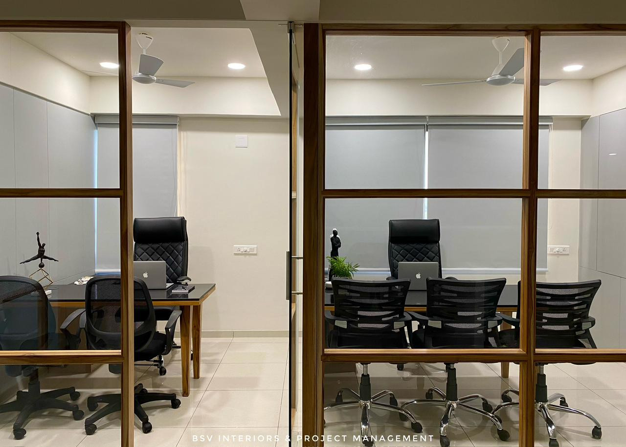 Office in Ambawadi, Ahmedabad — photo 2