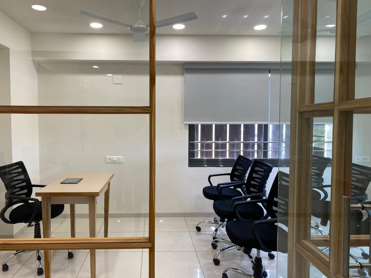 Office in Ambawadi, Ahmedabad — photo 4