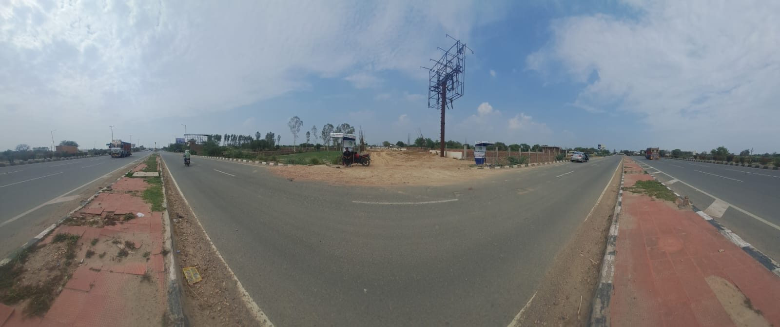 Residential plot in Mathura — hero photo