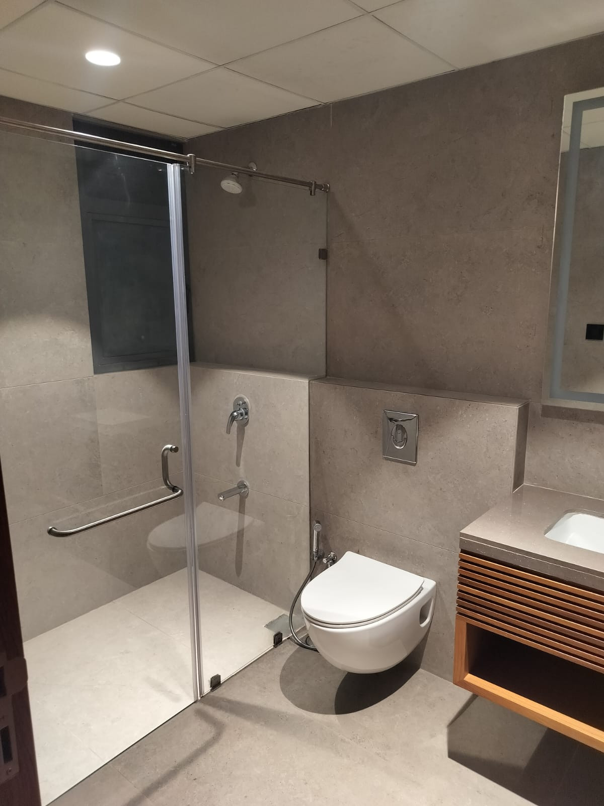 4 BHK Apartment in Ahmedabad — photo 5