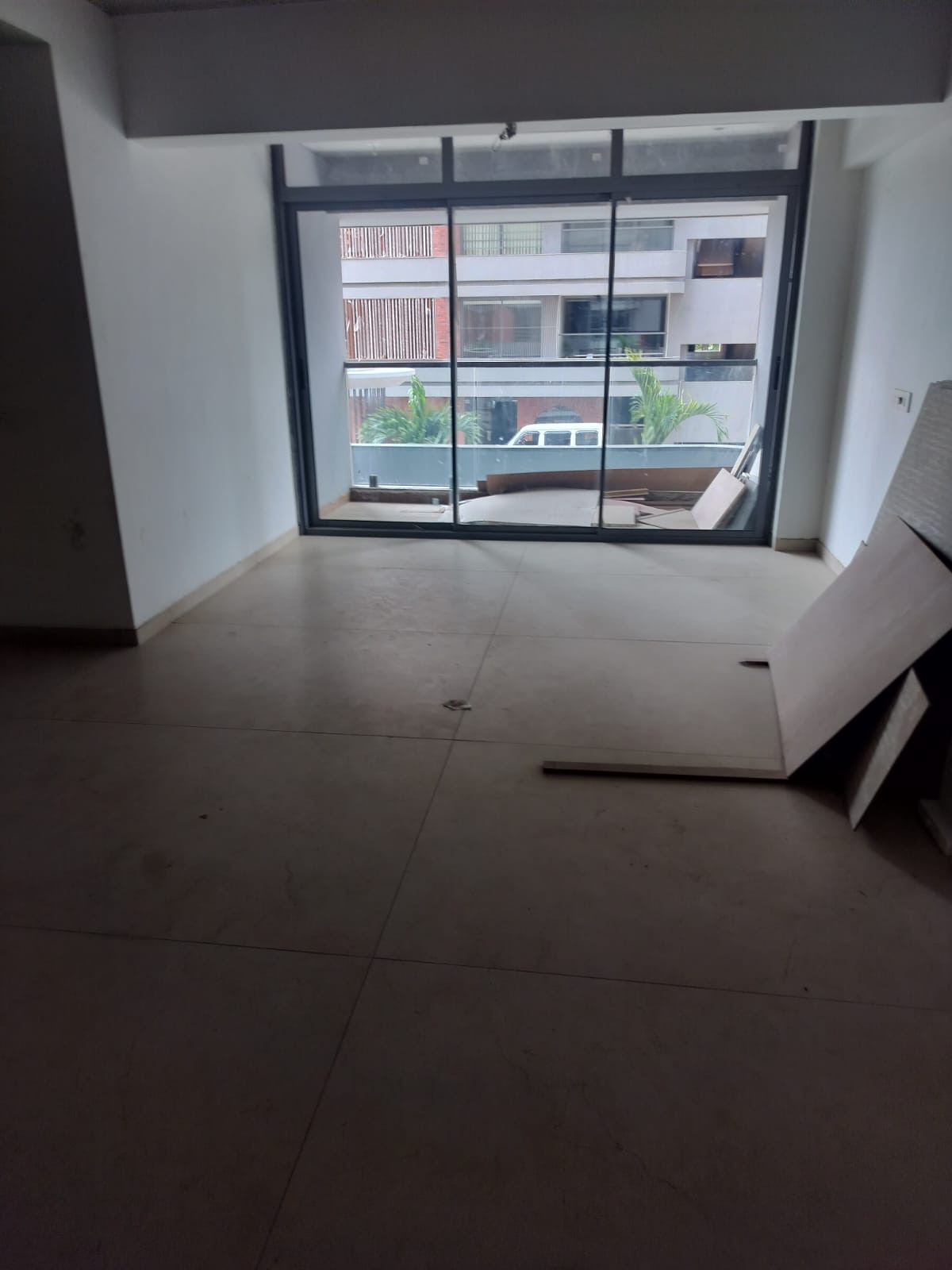 4 BHK Apartment in Ahmedabad — photo 5
