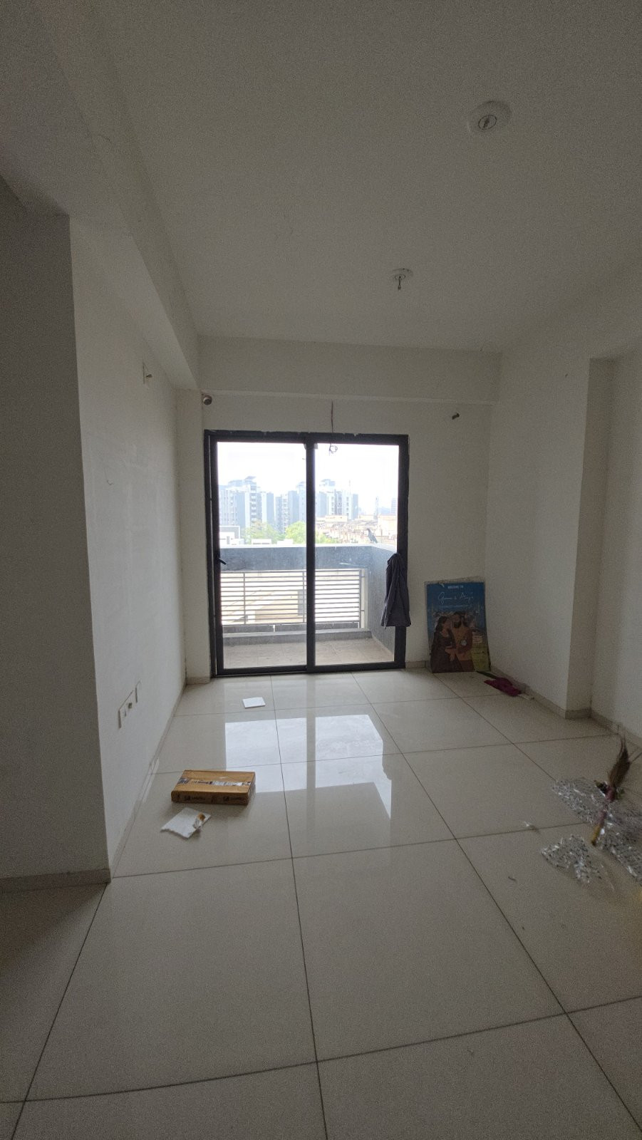3 BHK Apartment in Naranpura, Ahmedabad — photo 2