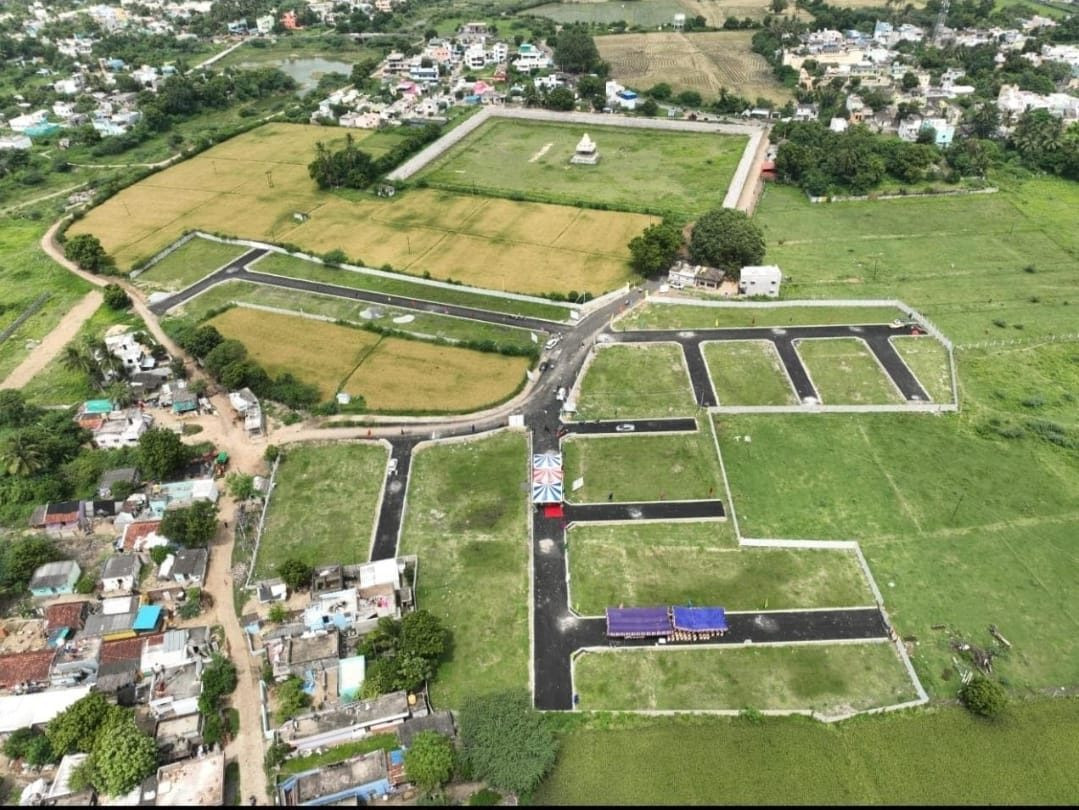 Residential plot for sale in Red Hills, Chennai