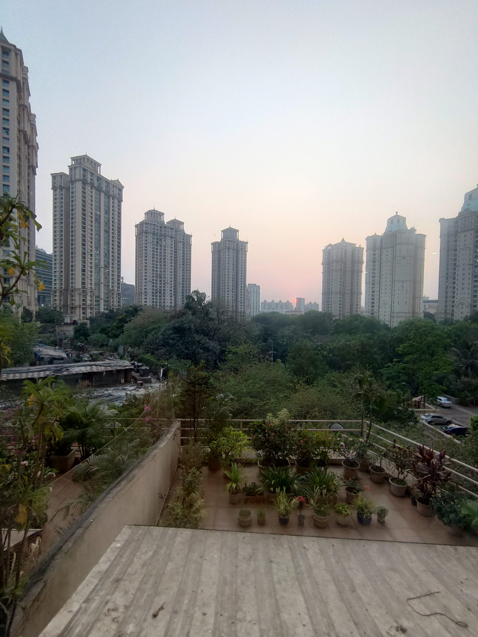 Apartment in Hiranandani, Mumbai — hero photo