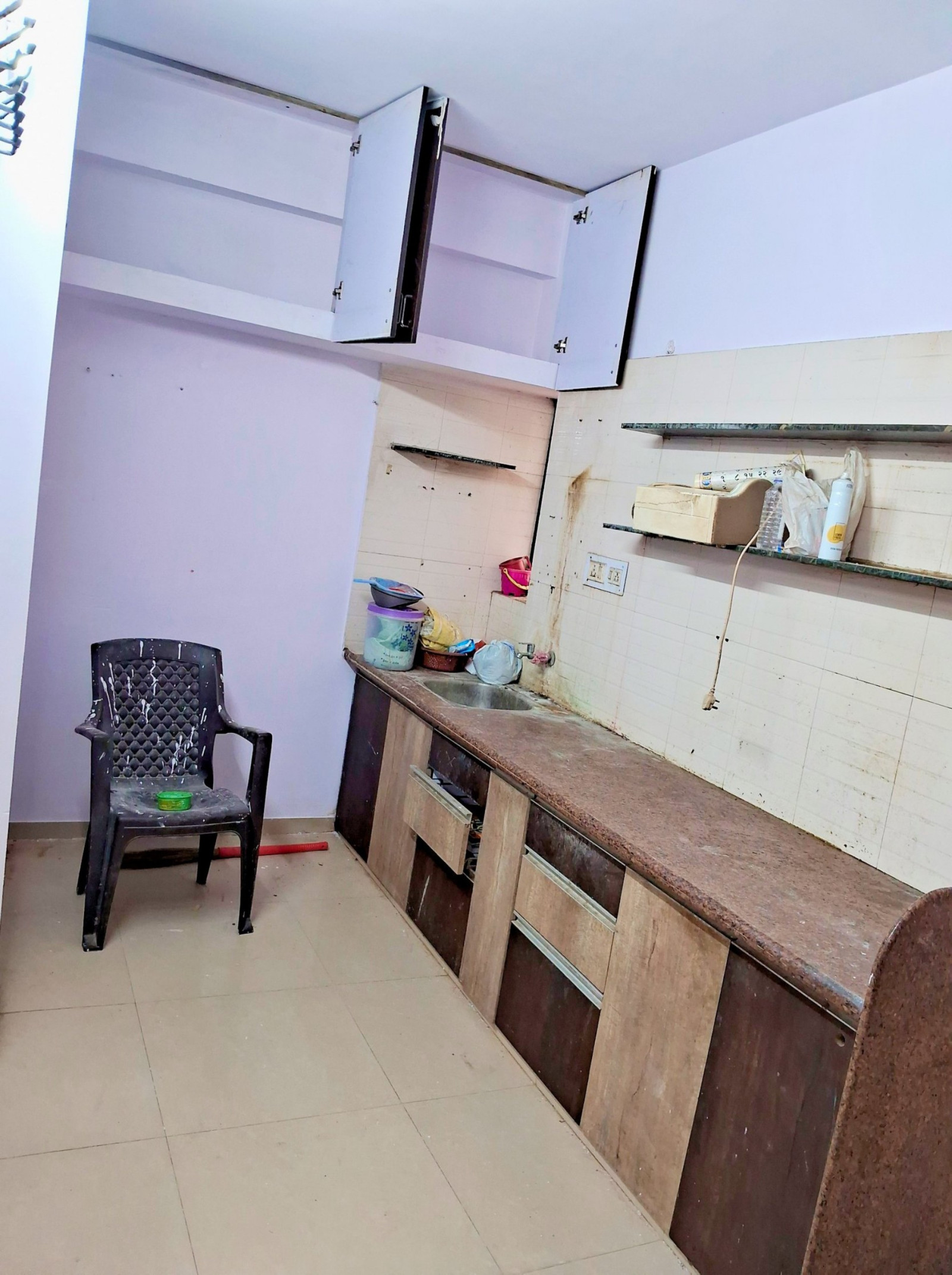 1 BHK Apartment in Vadodara — photo 2
