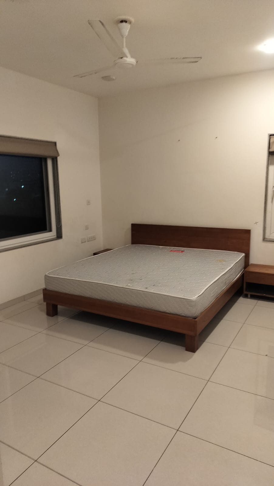 4 BHK Apartment in Ahmedabad — photo 3