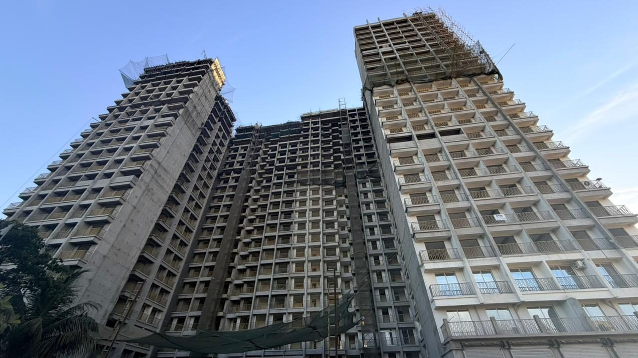 Apartment in Vasai West, Vasai-Virar — hero photo