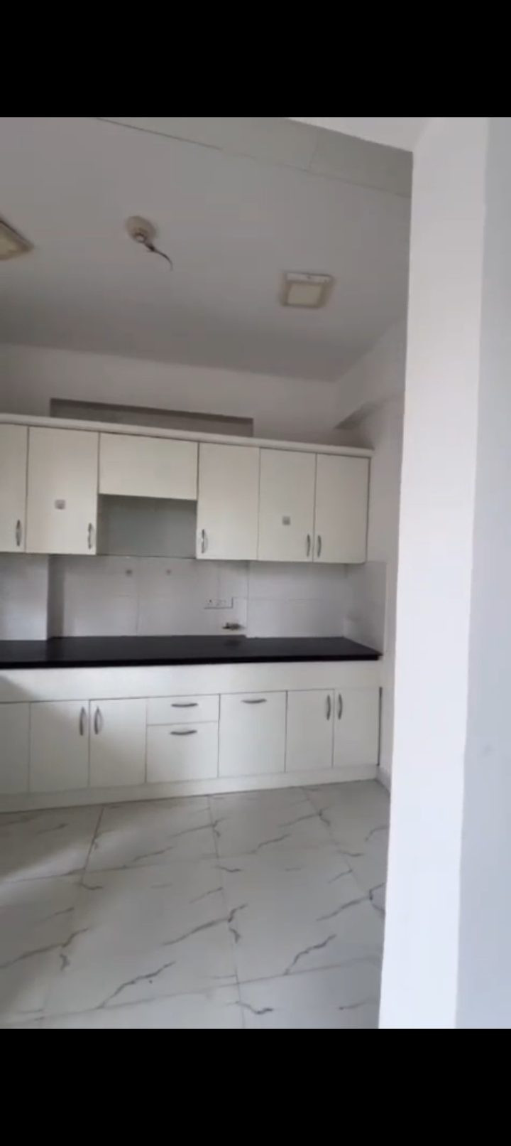 3 BHK Apartment for sale in Greater Noida West Road, Noida