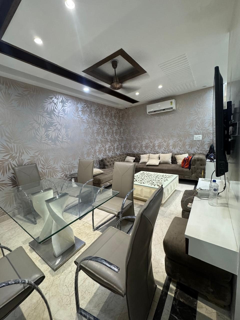4 BHK Builder Floor for sale in Paschim Vihar, Delhi