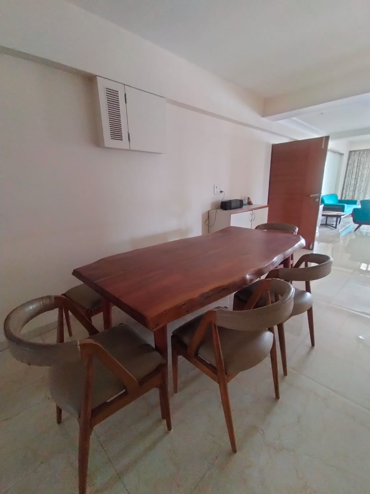 4 BHK Apartment in Ambawadi, Ahmedabad — photo 7