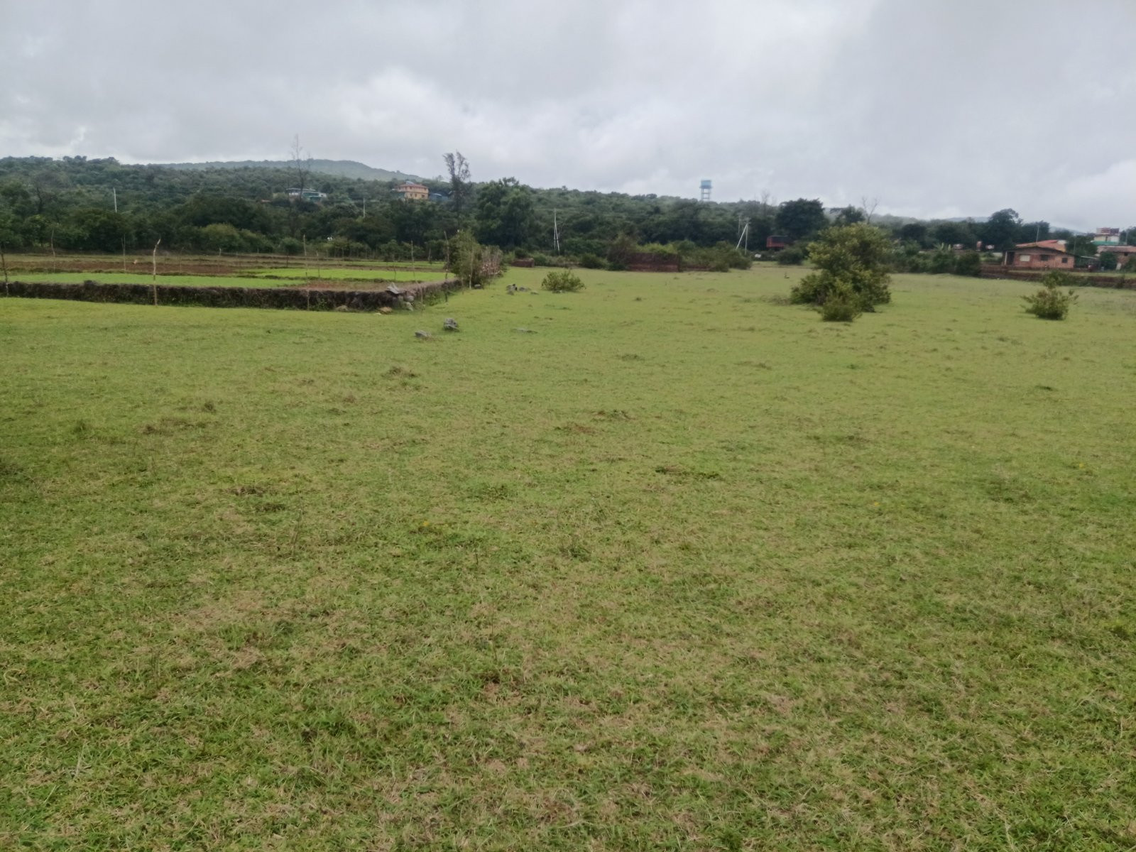 Commercial plot in Amboli, Mumbai — photo 2