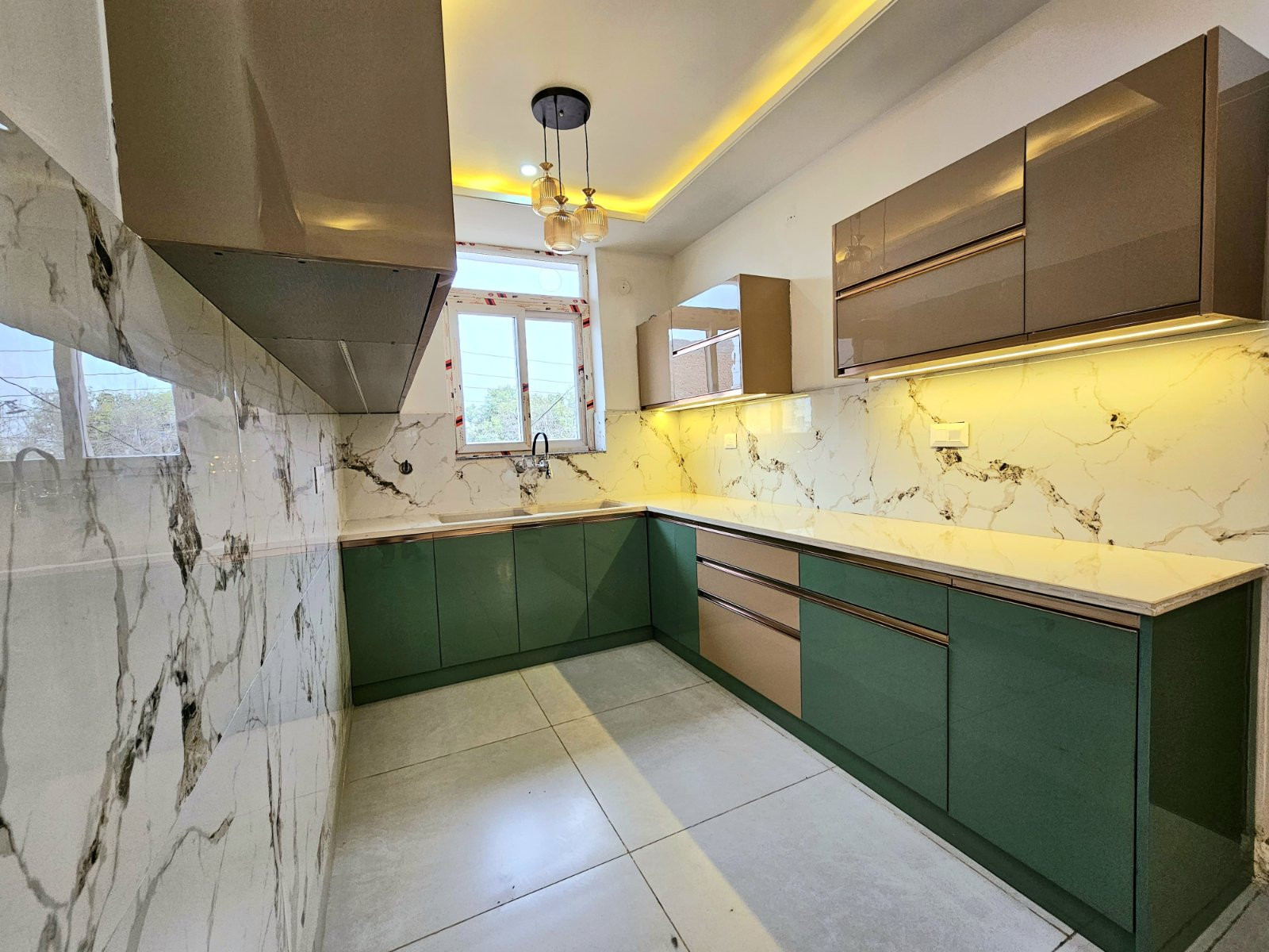 3 BHK Builder Floor in Zirakpur, Mohali — photo 3