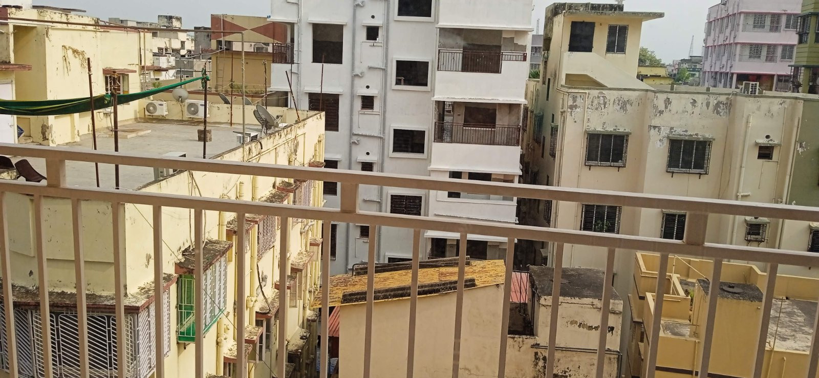 Apartment in Lake Town, Kolkata — photo 2
