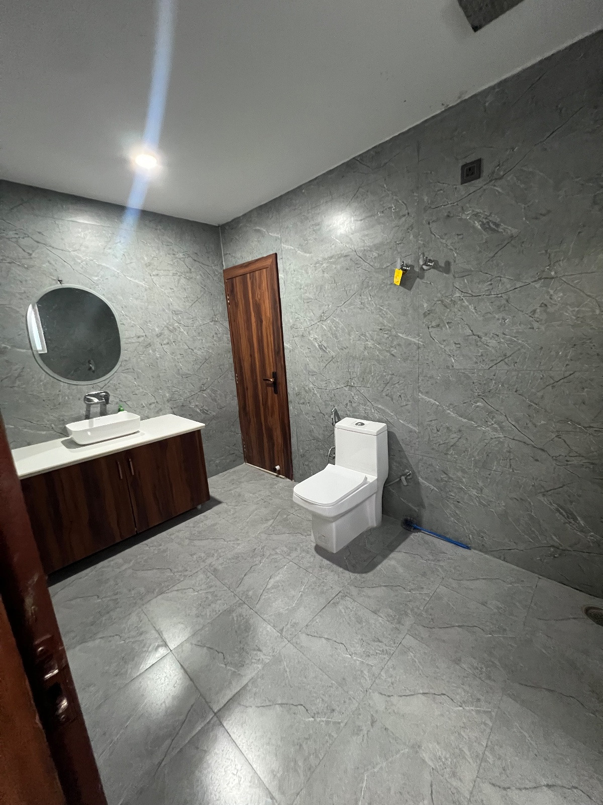 3 BHK Farm House in Noida — photo 7