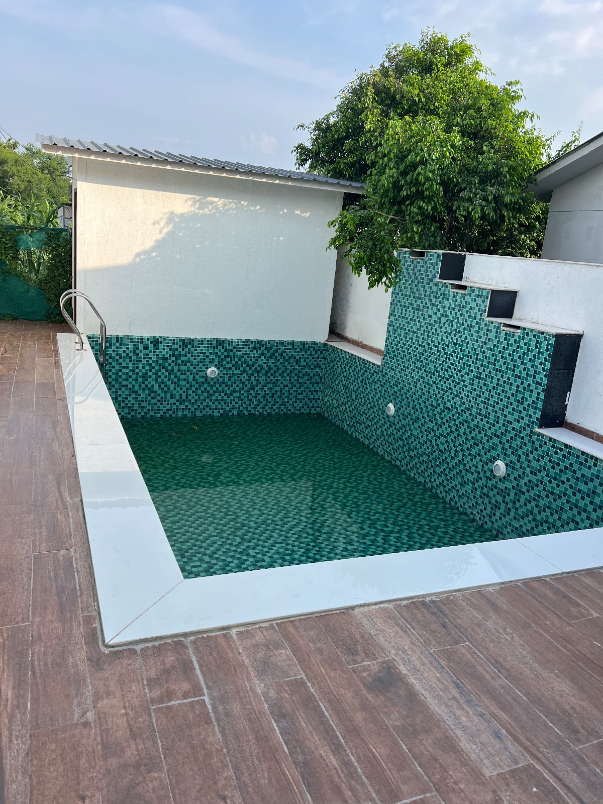 3 BHK Farm House in Noida — photo 10