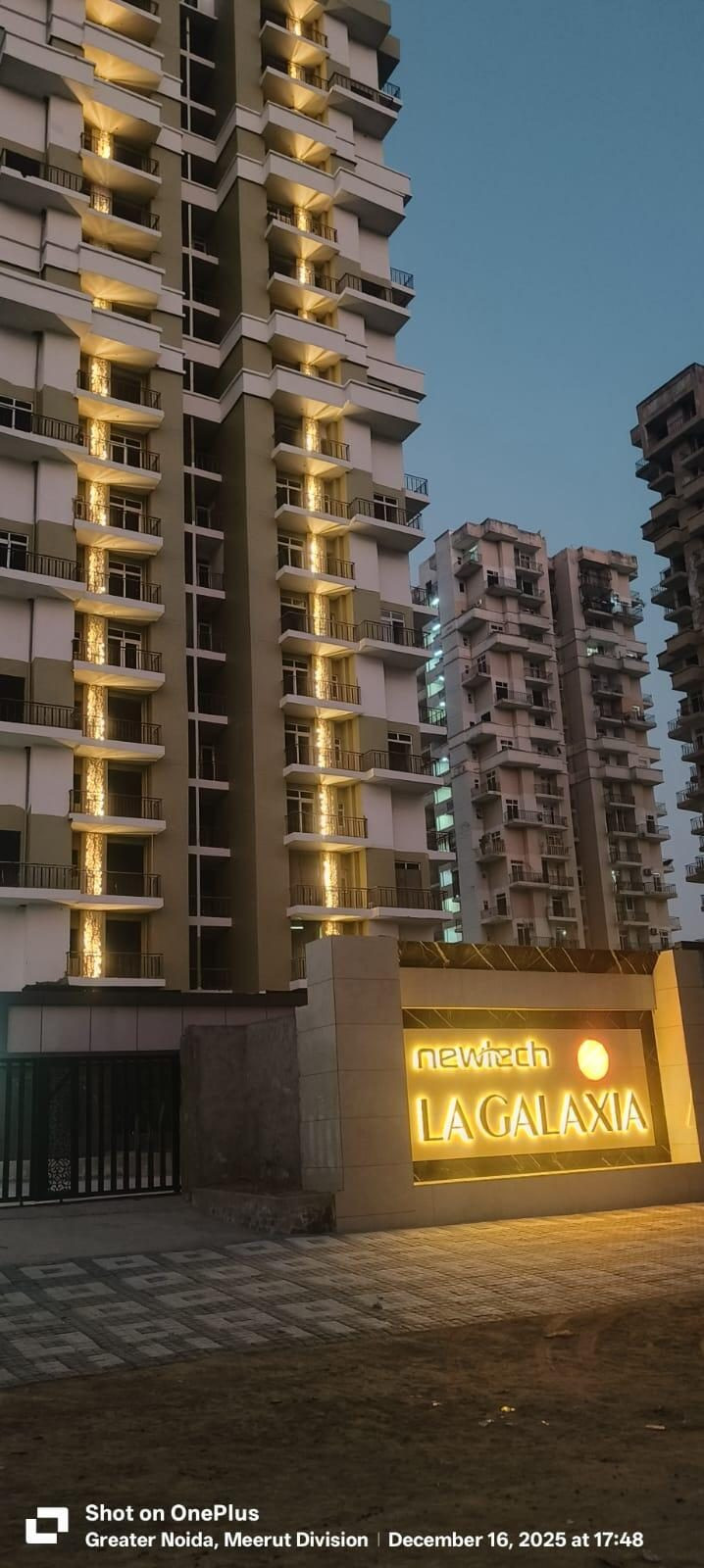 3 BHK Apartment for sale in Surajpur, Greater Noida