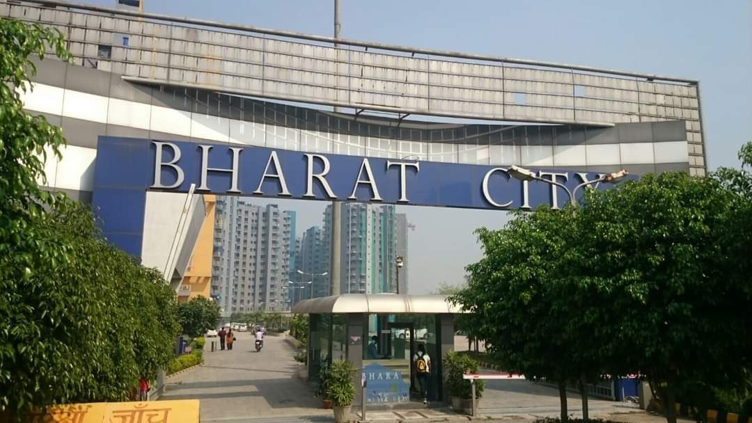 Apartment in Ghaziabad, Meerut Division — hero photo