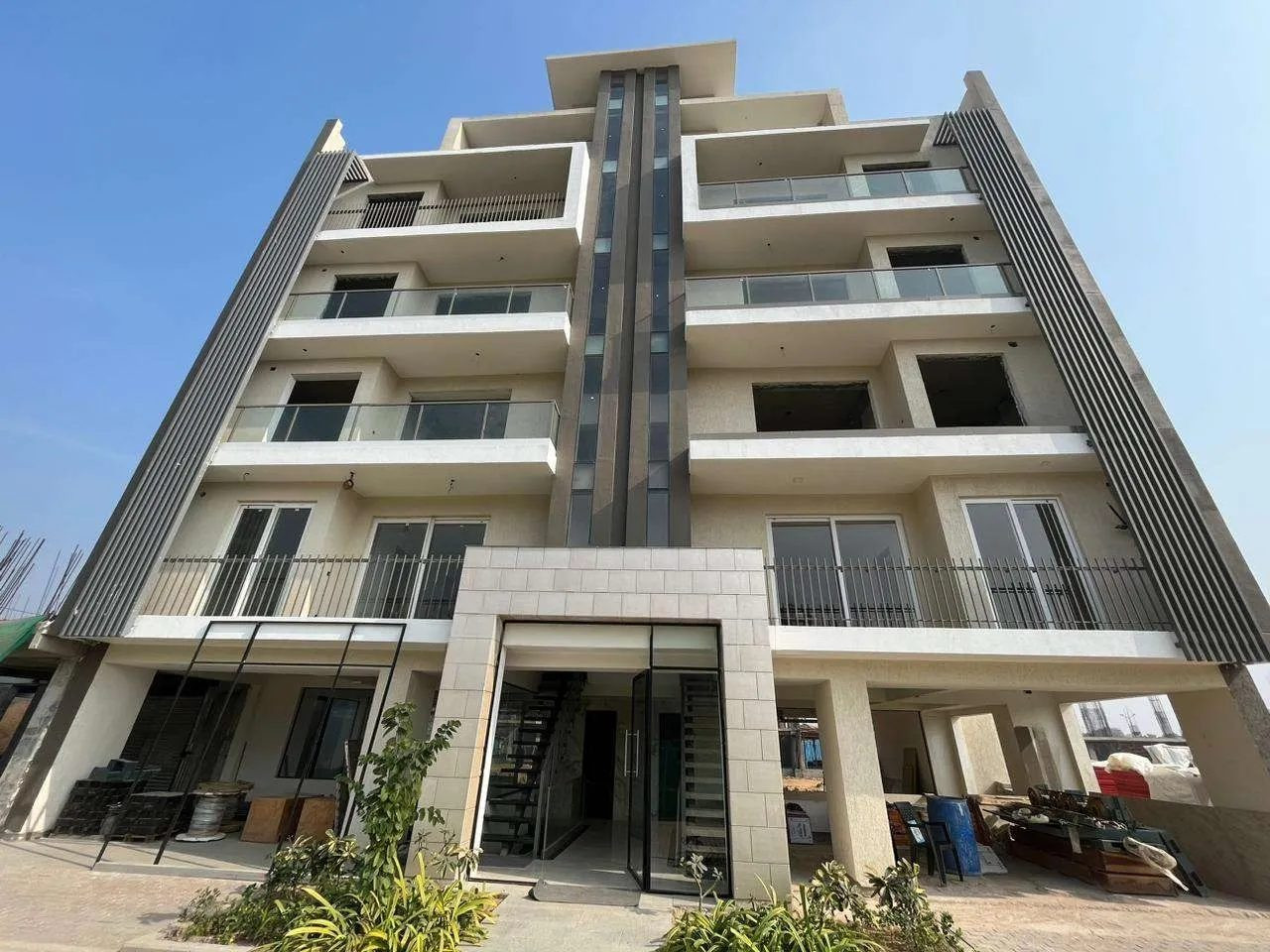 Apartment in Sector 89, gurugram — hero photo
