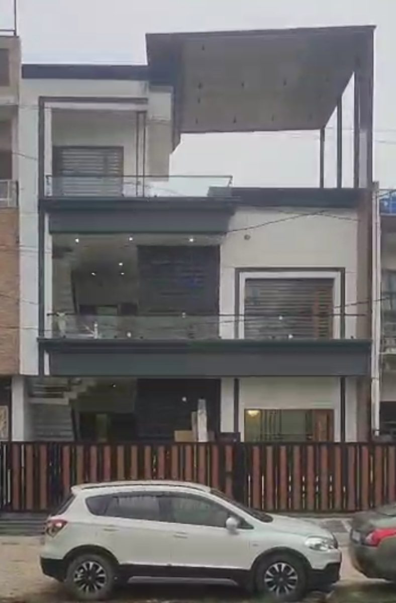 5+ BHK Villa for sale in Sahibzada Ajit Singh Nagar, Mohali