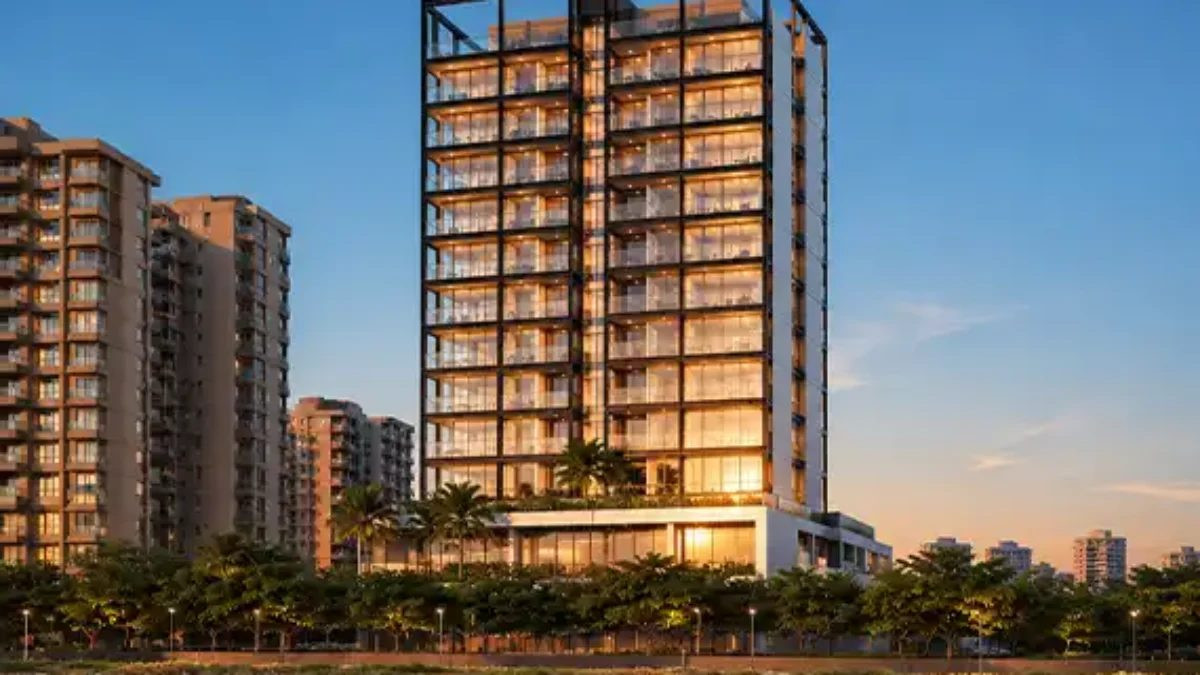 Apartment in Versova, Mumbai — hero photo