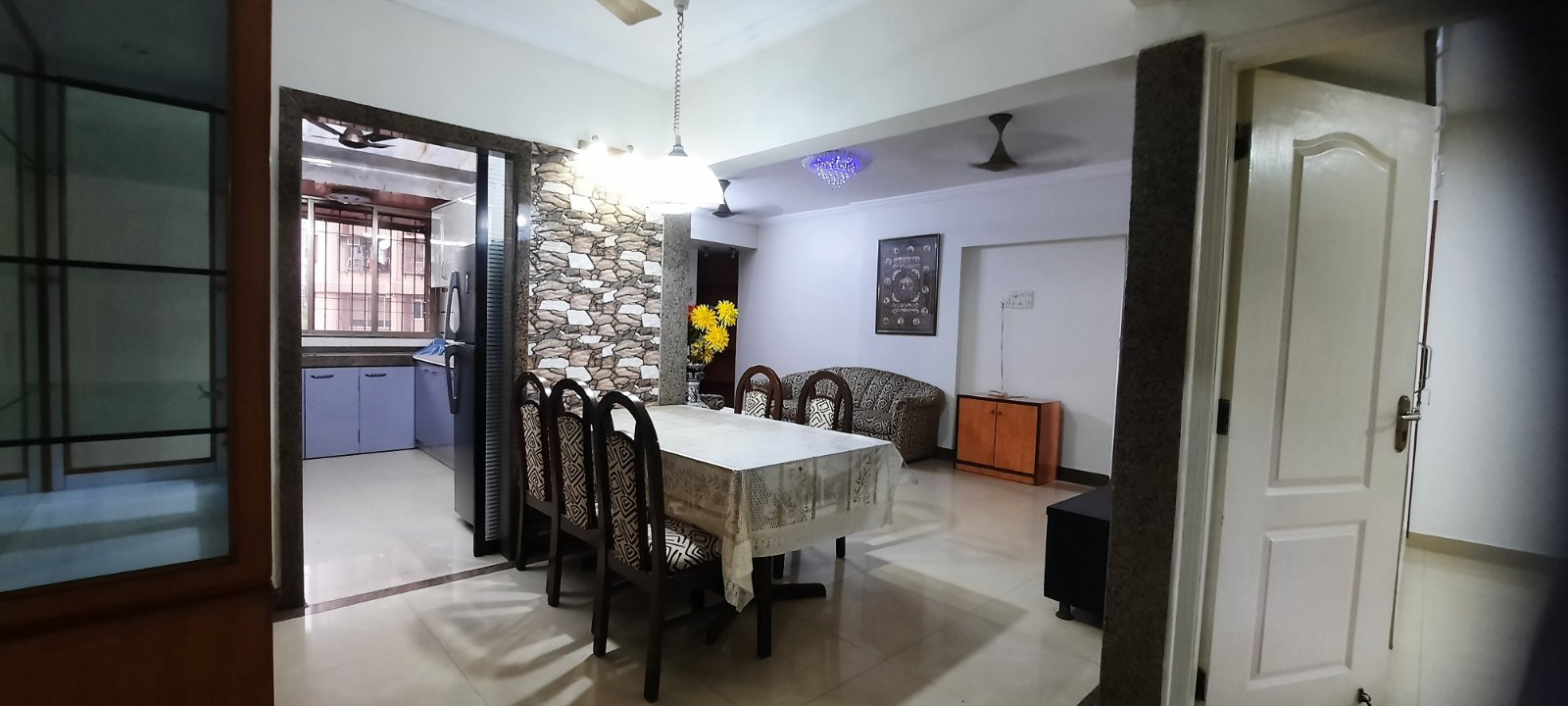 3 BHK Apartment in Lokhandwala, Mumbai — photo 3