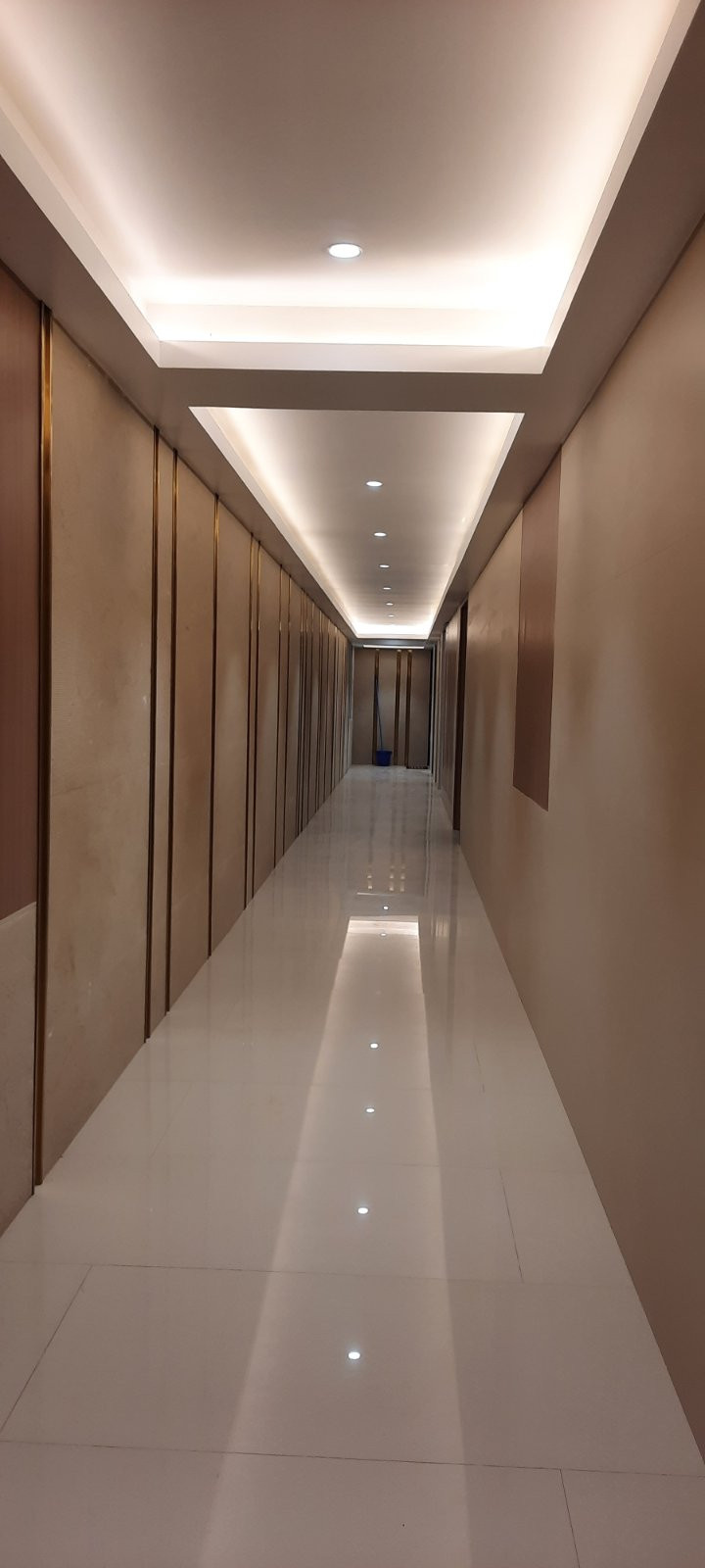 Floor passage