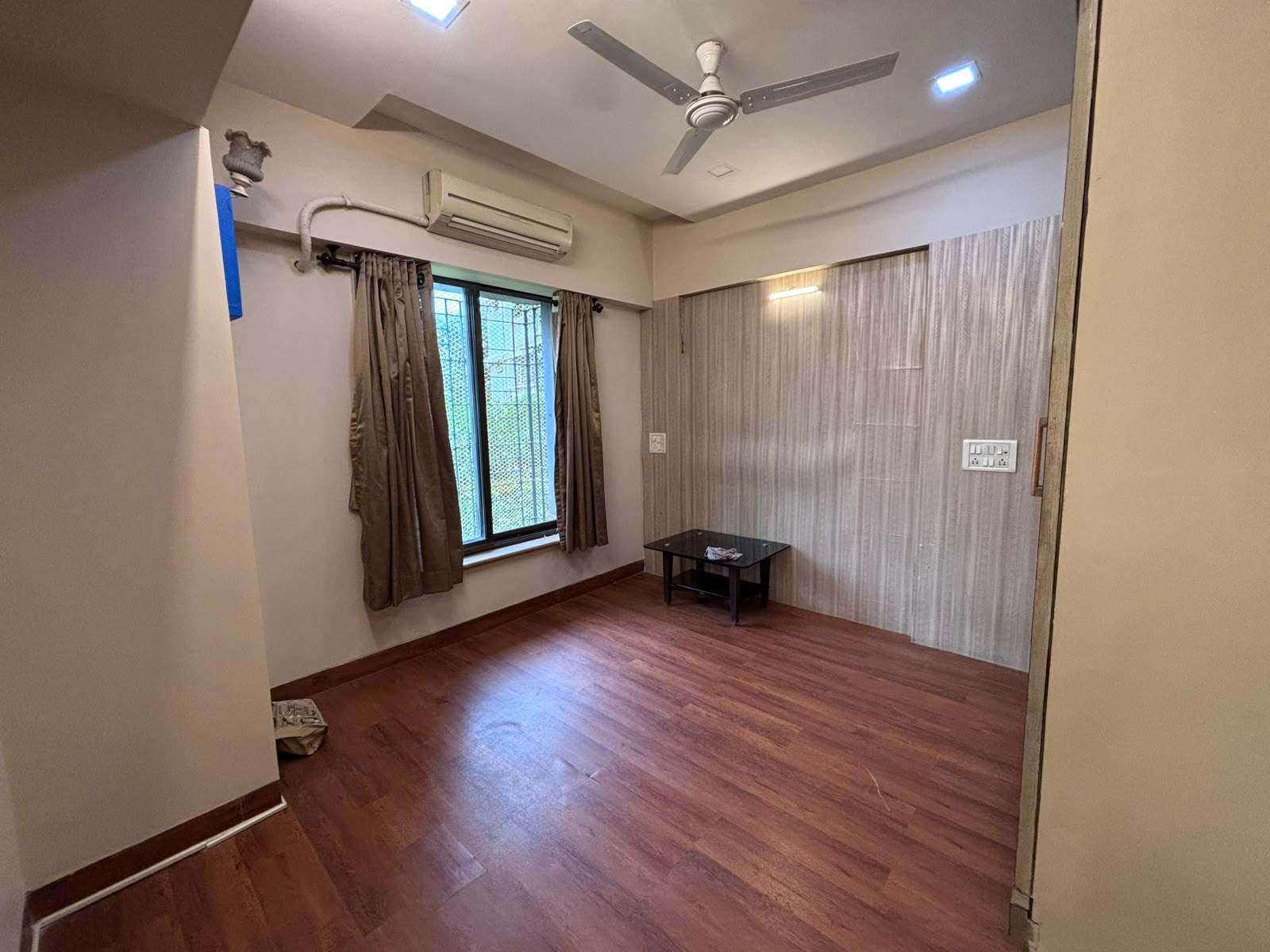 3 BHK Apartment in Andheri West, Mumbai — photo 7