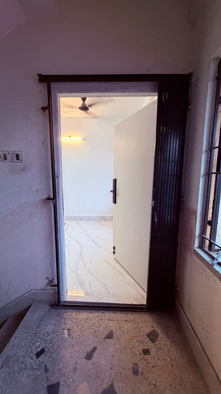 2 BHK Apartment in Garia, Kolkata — hero photo