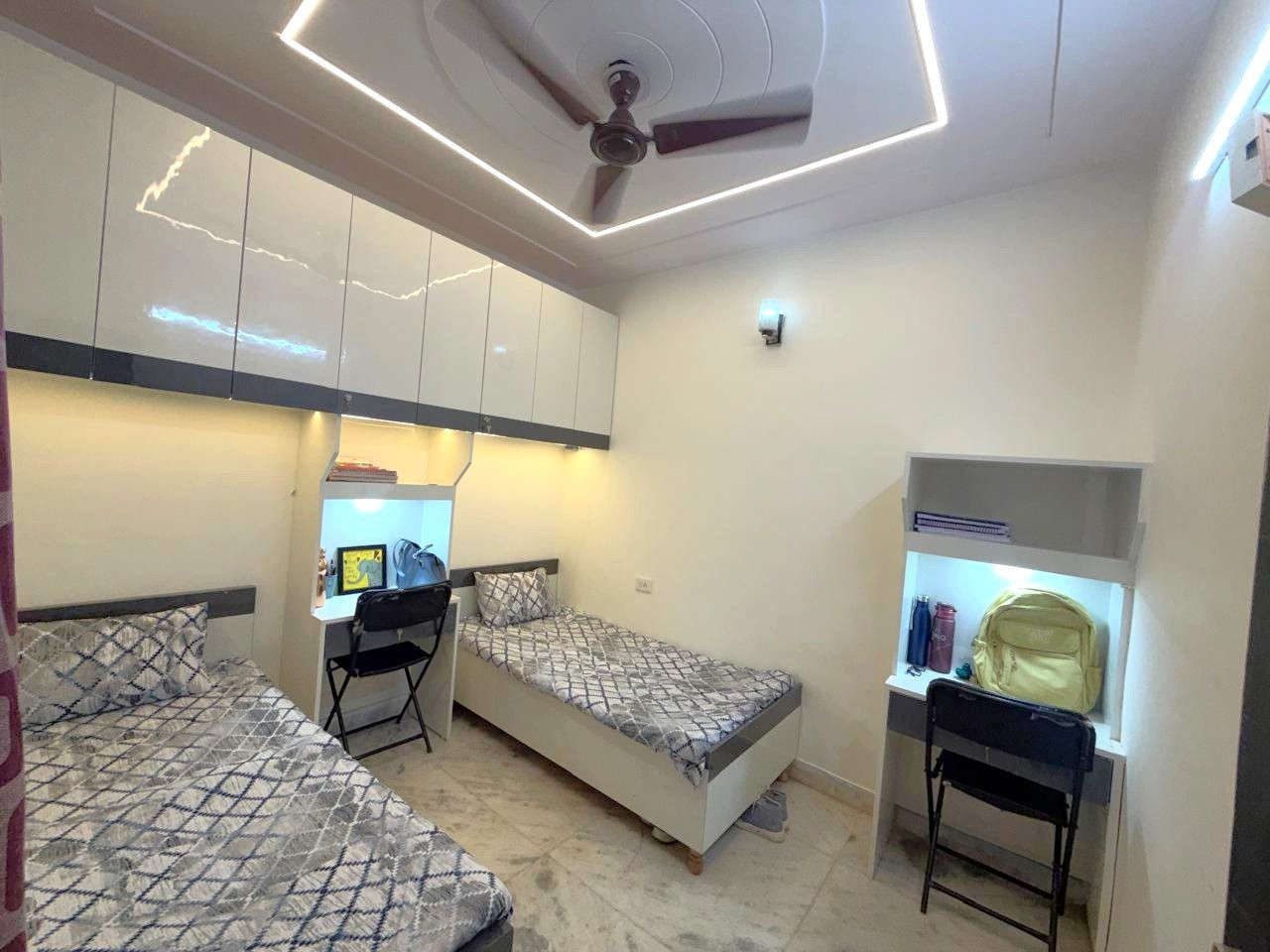 PG in Gautam Nagar, Delhi — hero photo