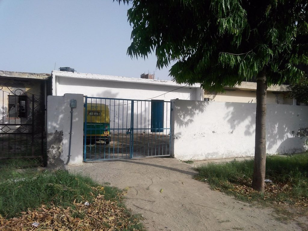 2 BHK Villa for sale in Sector 27, Noida