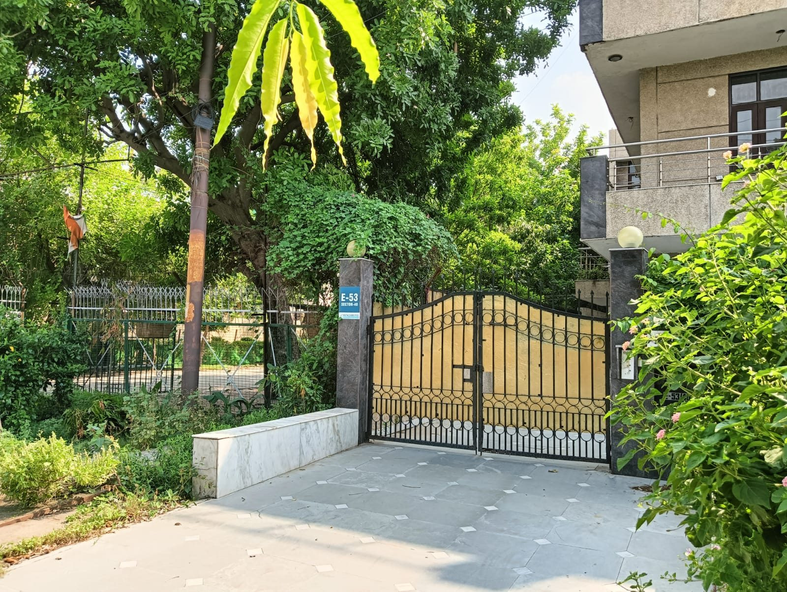 2 BHK Villa for sale in Sector 46, Noida